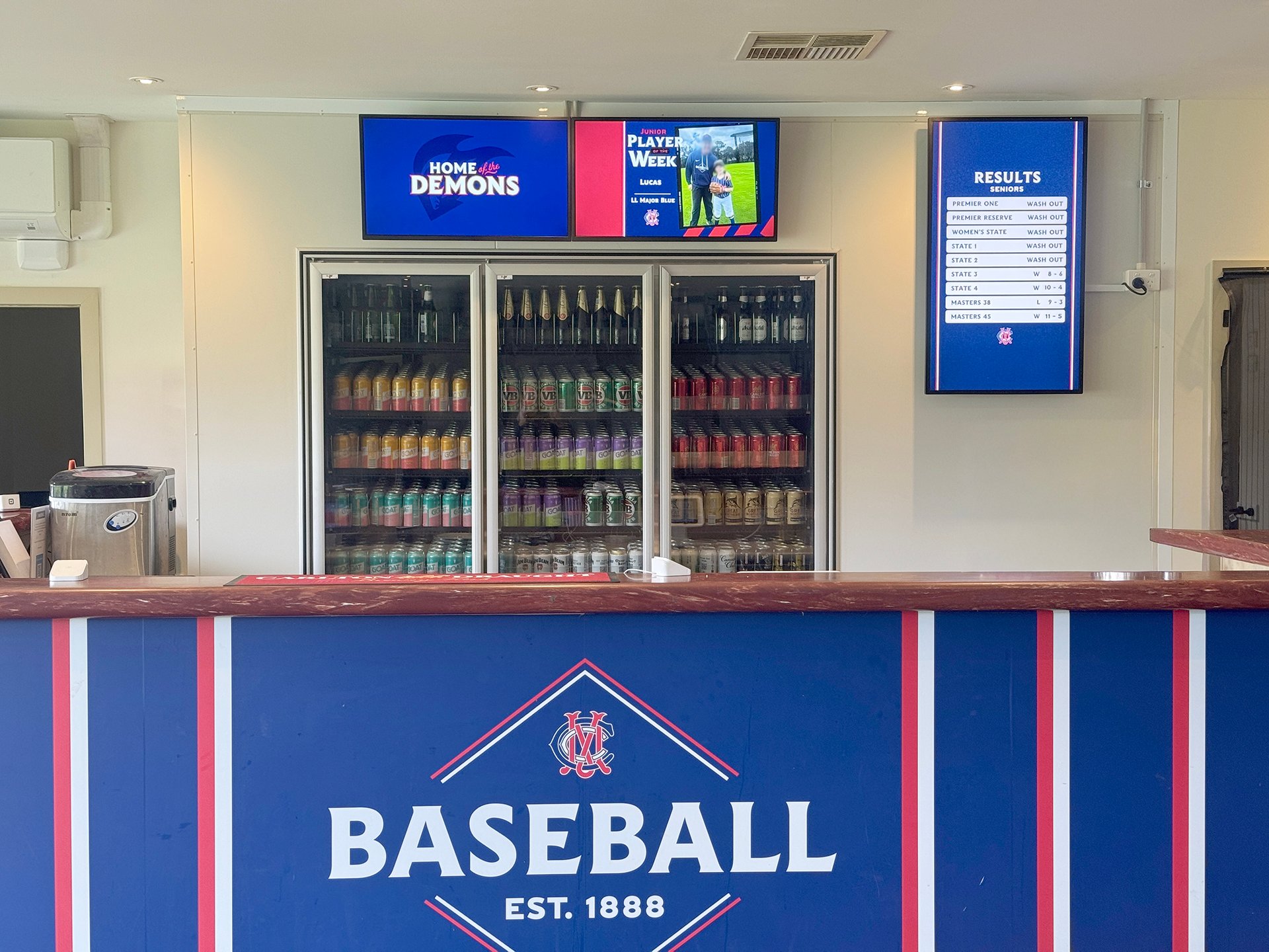 MelbourneBaseballClub-DigitalSignage-5